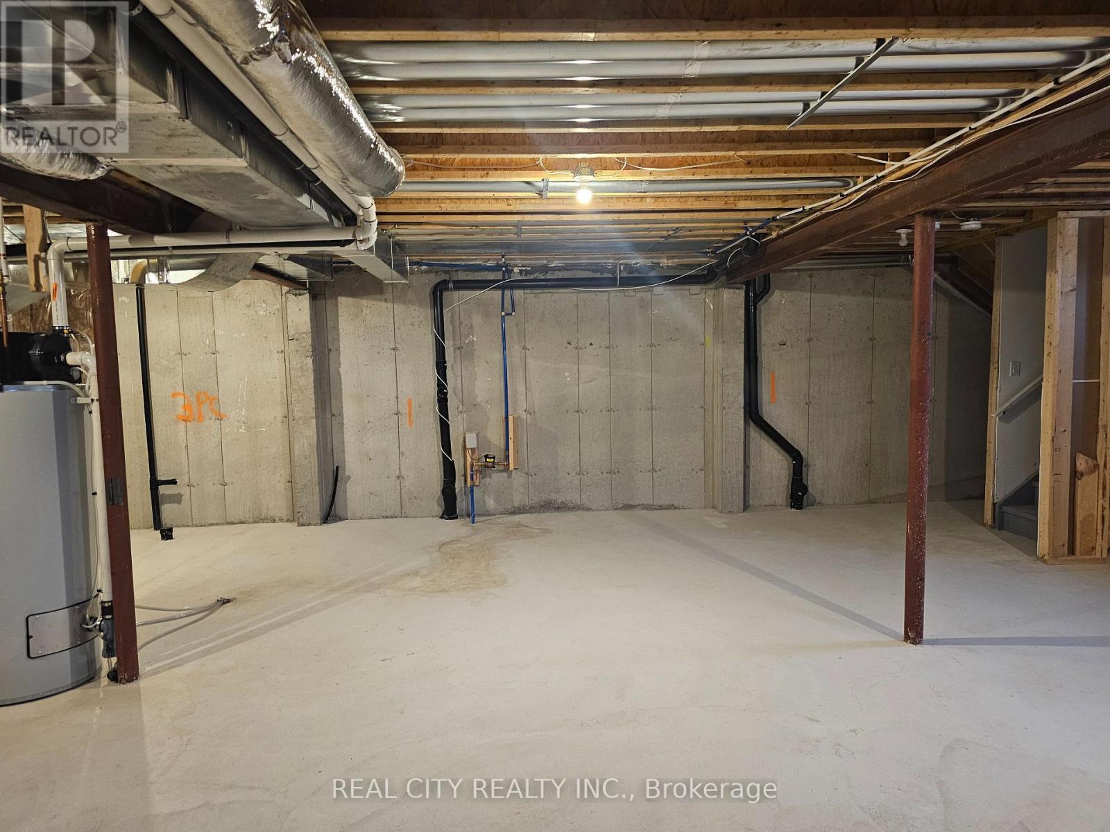 2873 Whites Road, Pickering, ON - Indoor Photo Showing Basement