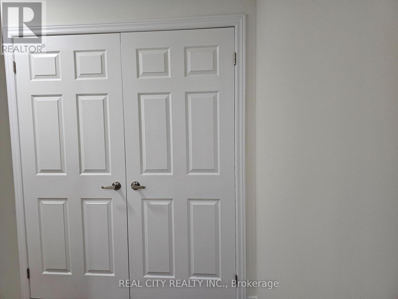 2873 Whites Road, Pickering, ON -
