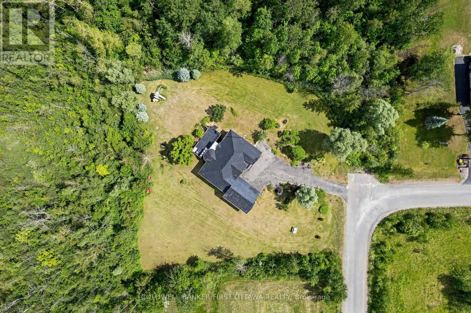 11 Rideau Crossing Crescent, North Grenville, ON - Outdoor With View