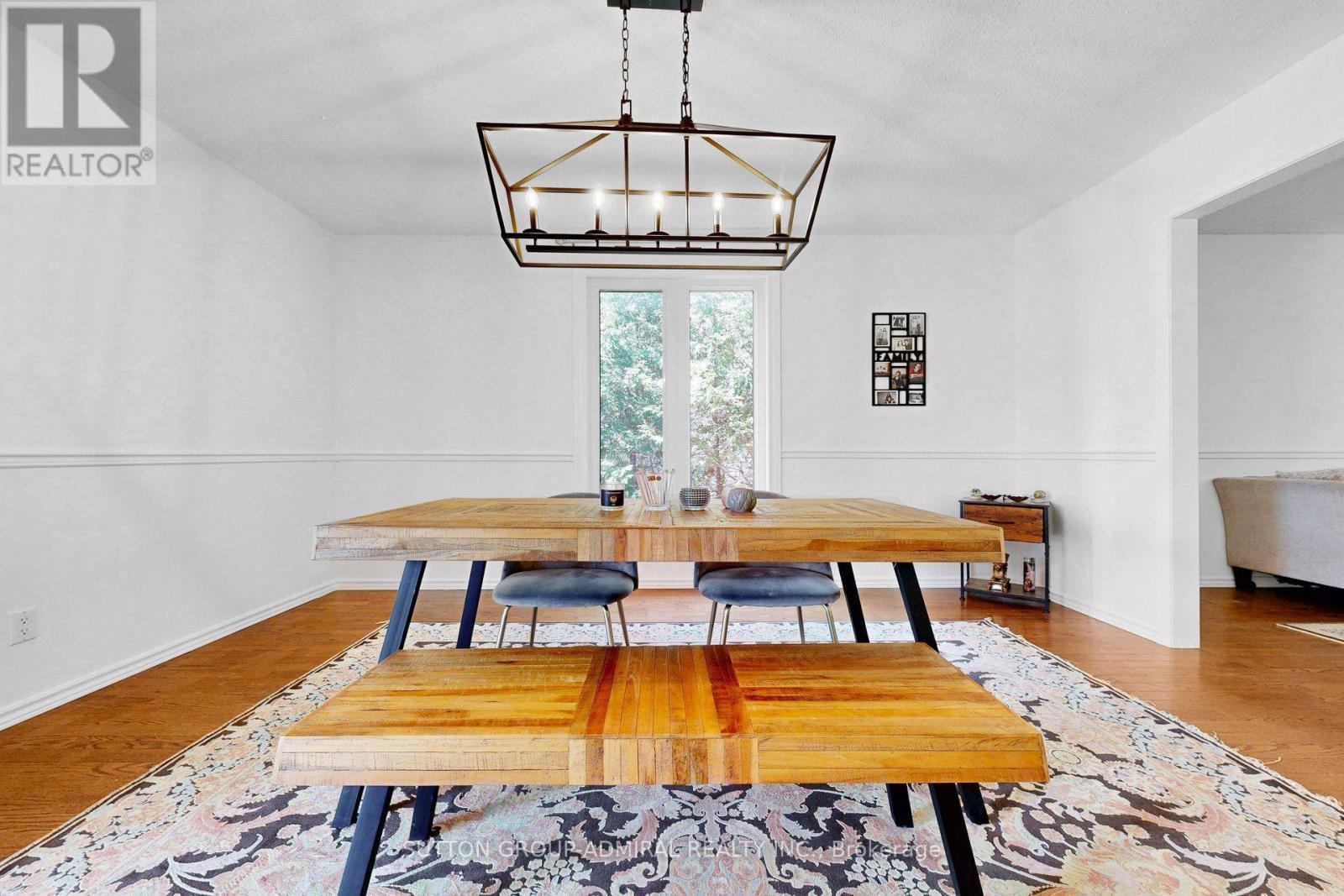879 Peggoty Circle, Oshawa, ON - Indoor Photo Showing Dining Room
