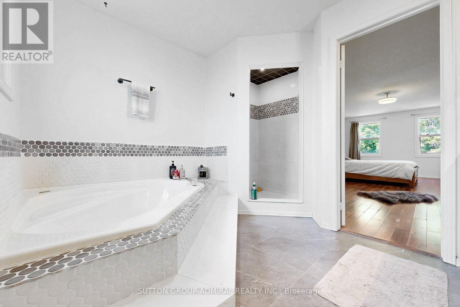 879 Peggoty Circle, Oshawa, ON - Indoor Photo Showing Bathroom