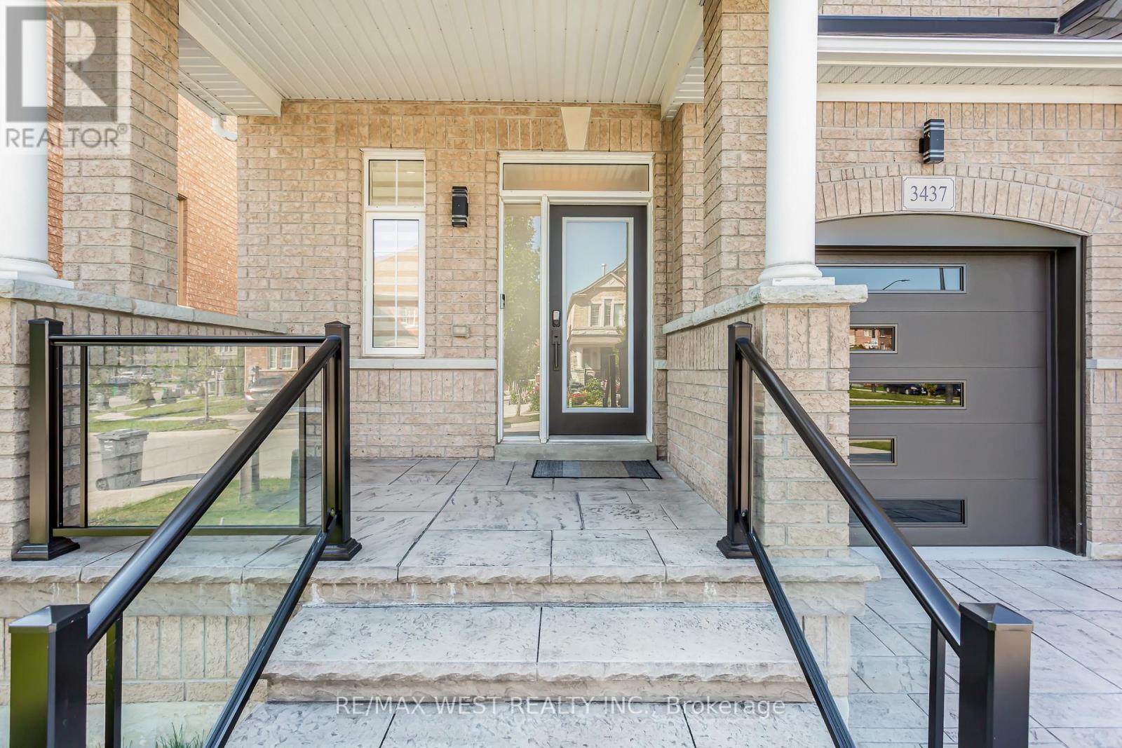 3437 Park Heights Way, Mississauga, ON - Outdoor With Exterior