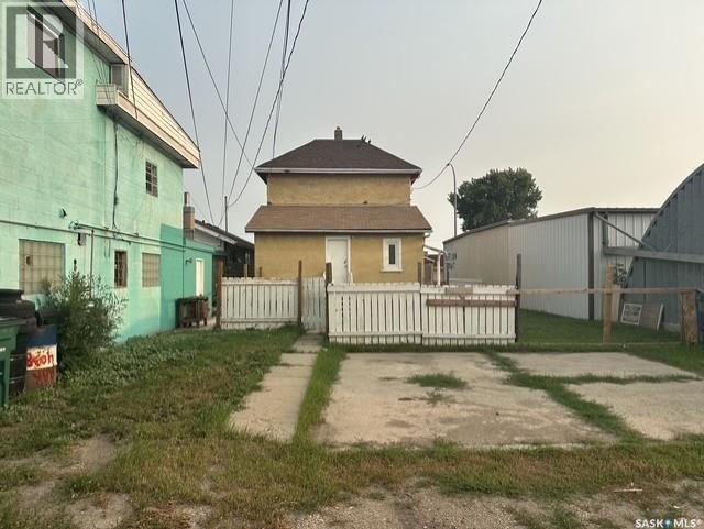 310 High Street W, Moose Jaw, SK - Outdoor