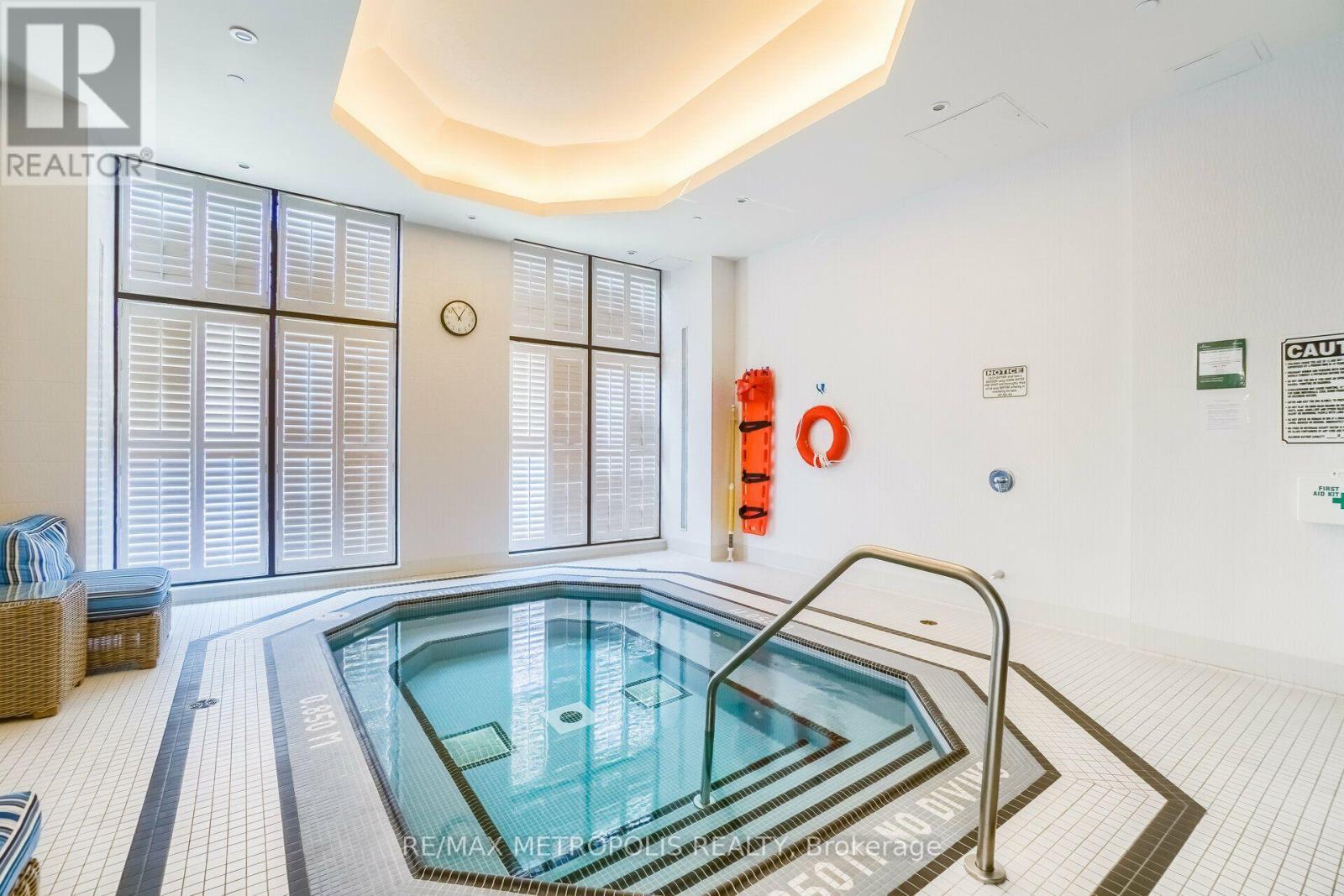 816 - 9582 Markham Road, Markham, ON - Indoor Photo Showing Other Room With In Ground Pool