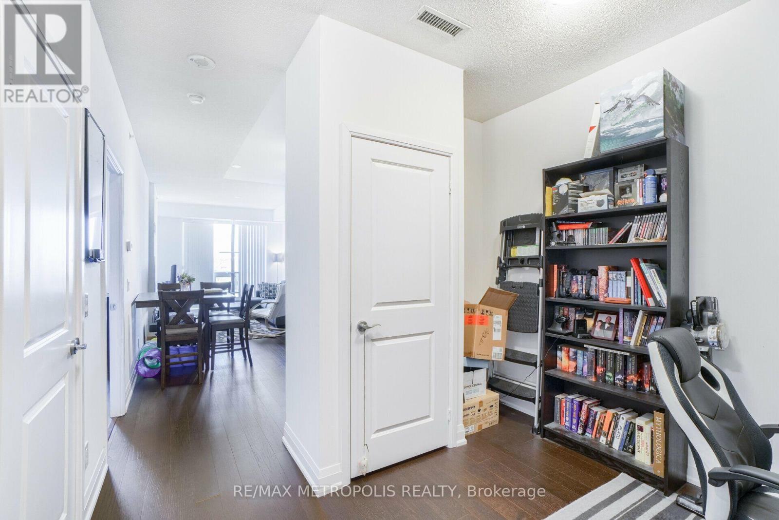 816 - 9582 Markham Road, Markham, ON - Indoor Photo Showing Other Room