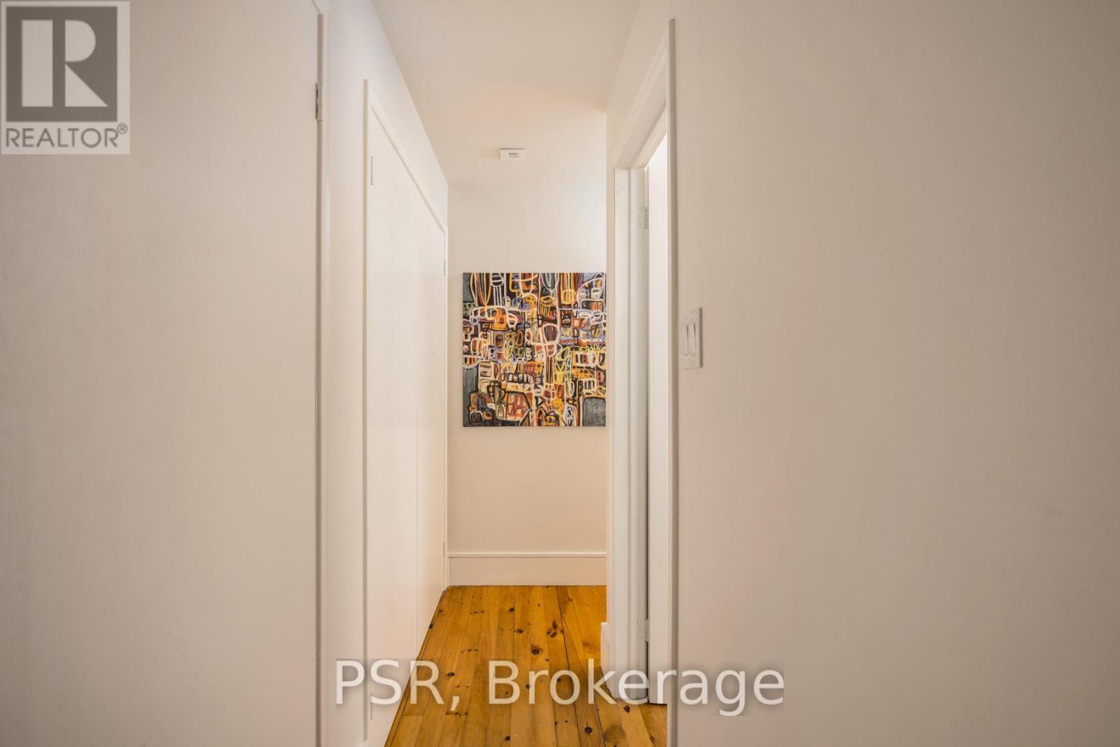 8 - 20 Brockton Avenue, Toronto, ON - Indoor Photo Showing Other Room