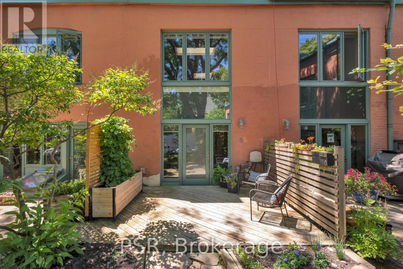 8 - 20 Brockton Avenue, Toronto, ON - Outdoor
