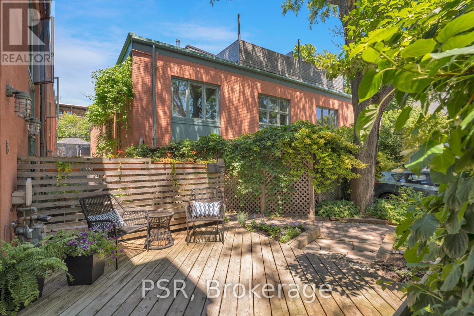 8 - 20 Brockton Avenue, Toronto, ON - Outdoor