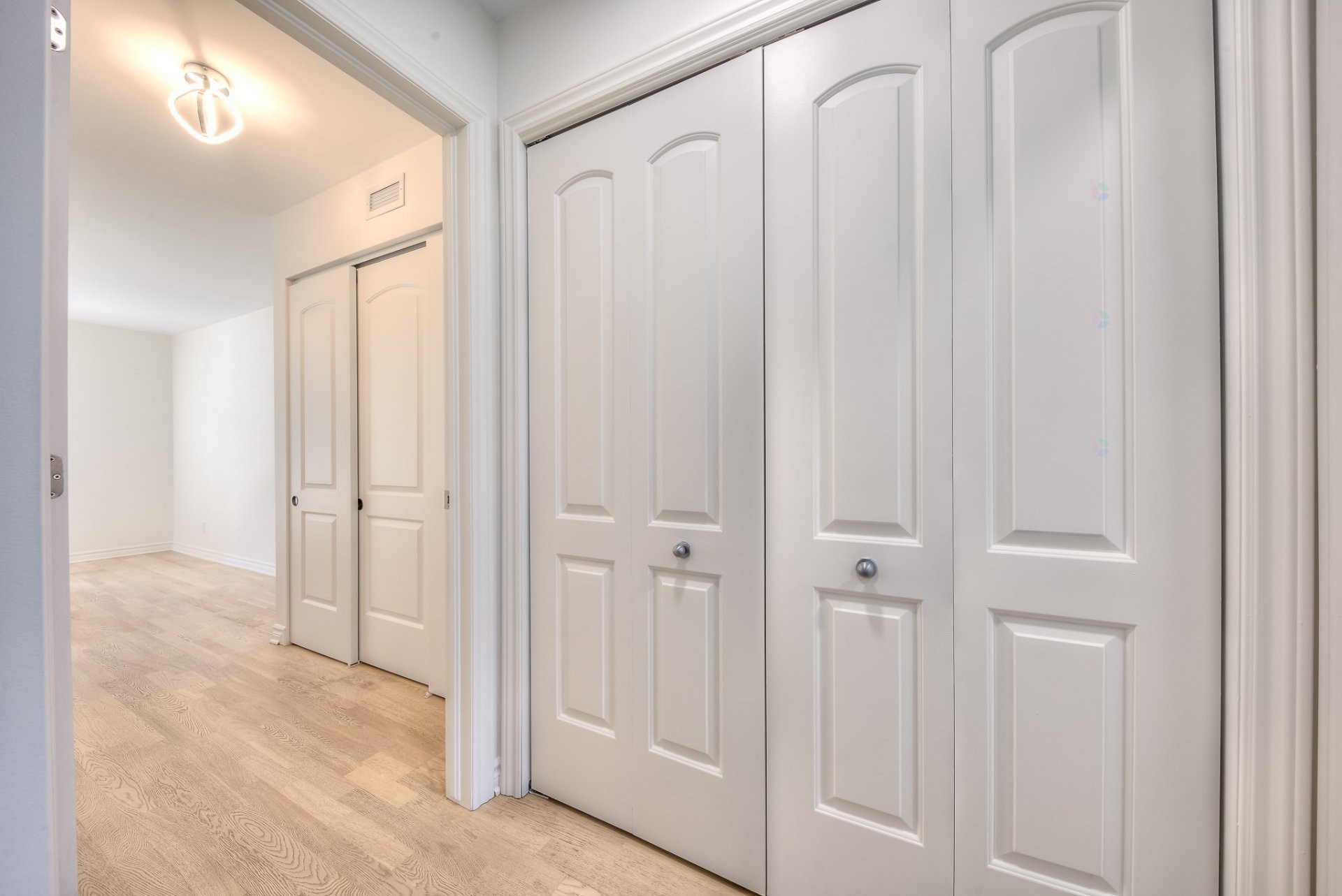 Master Bedroom - 3-225 Boul. Bouchard, Dorval, QC - Indoor Photo Showing Other Room