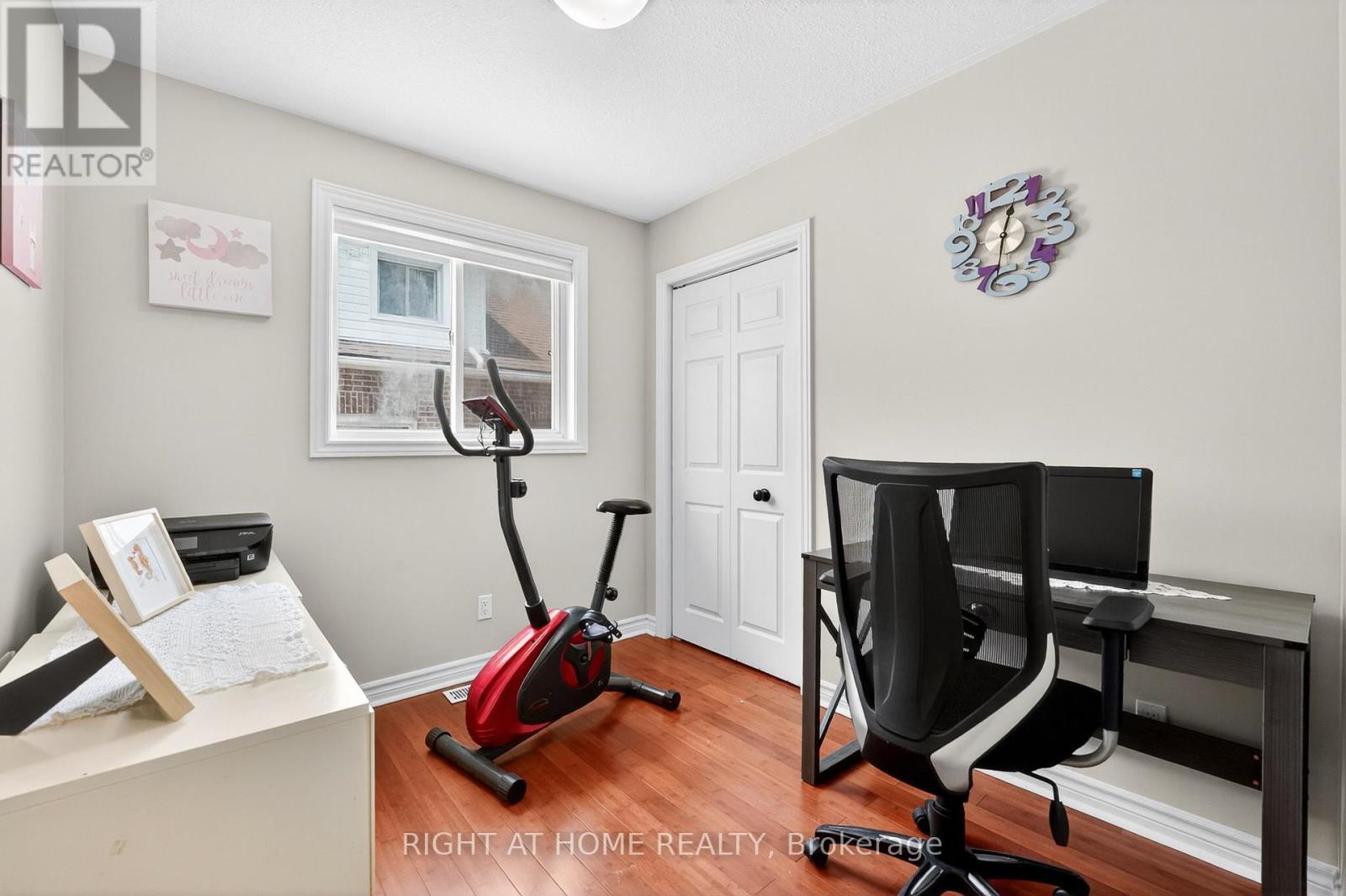 5524 Fraser Street, Niagara Falls, ON - Indoor Photo Showing Office