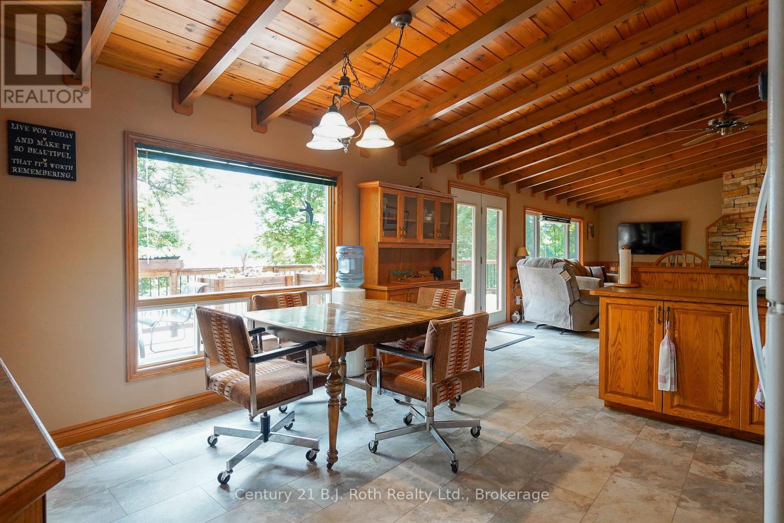 169 Odd'S Drive, Parry Sound Remote Area (Restoule), ON - Indoor Photo Showing Dining Room