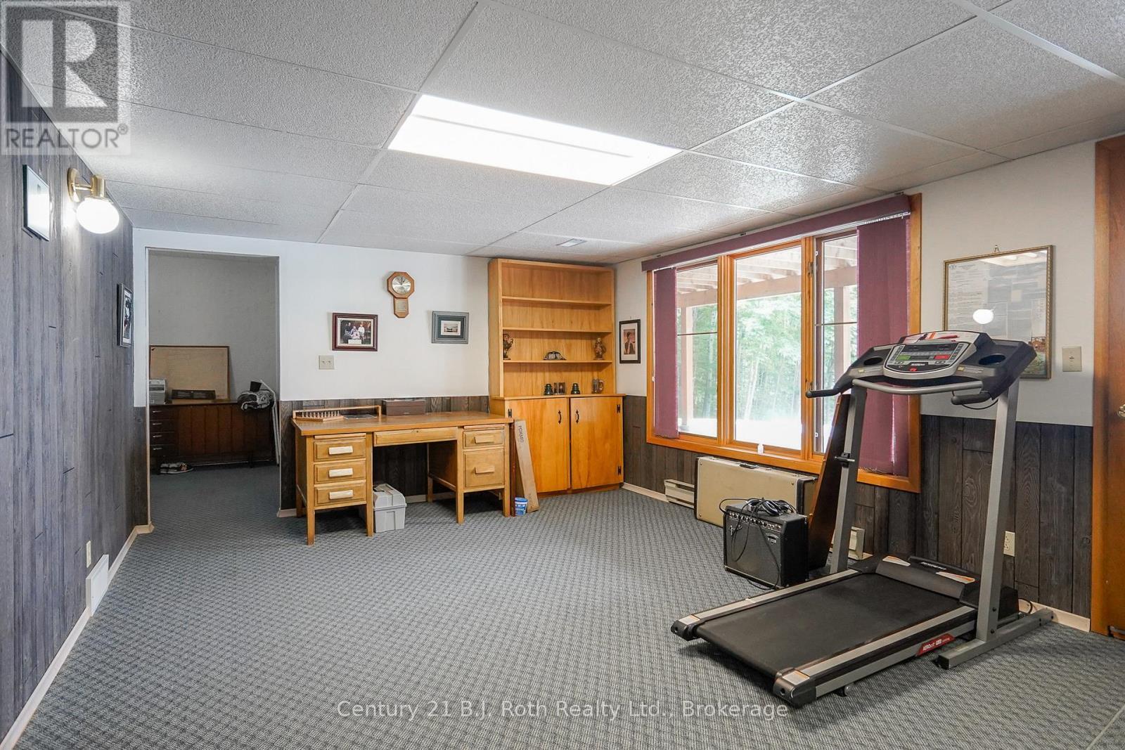 169 Odd'S Drive, Parry Sound Remote Area (Restoule), ON - Indoor Photo Showing Gym Room