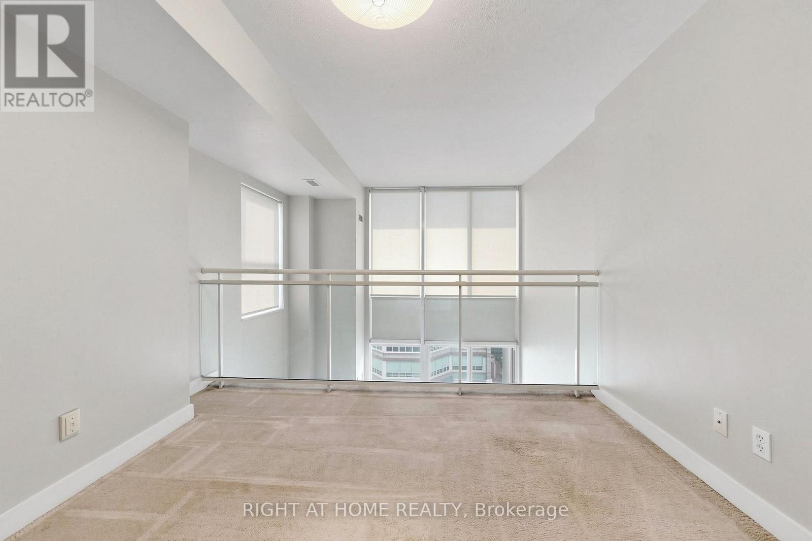 501 - 77 Lombard Street, Toronto, ON - Indoor Photo Showing Other Room
