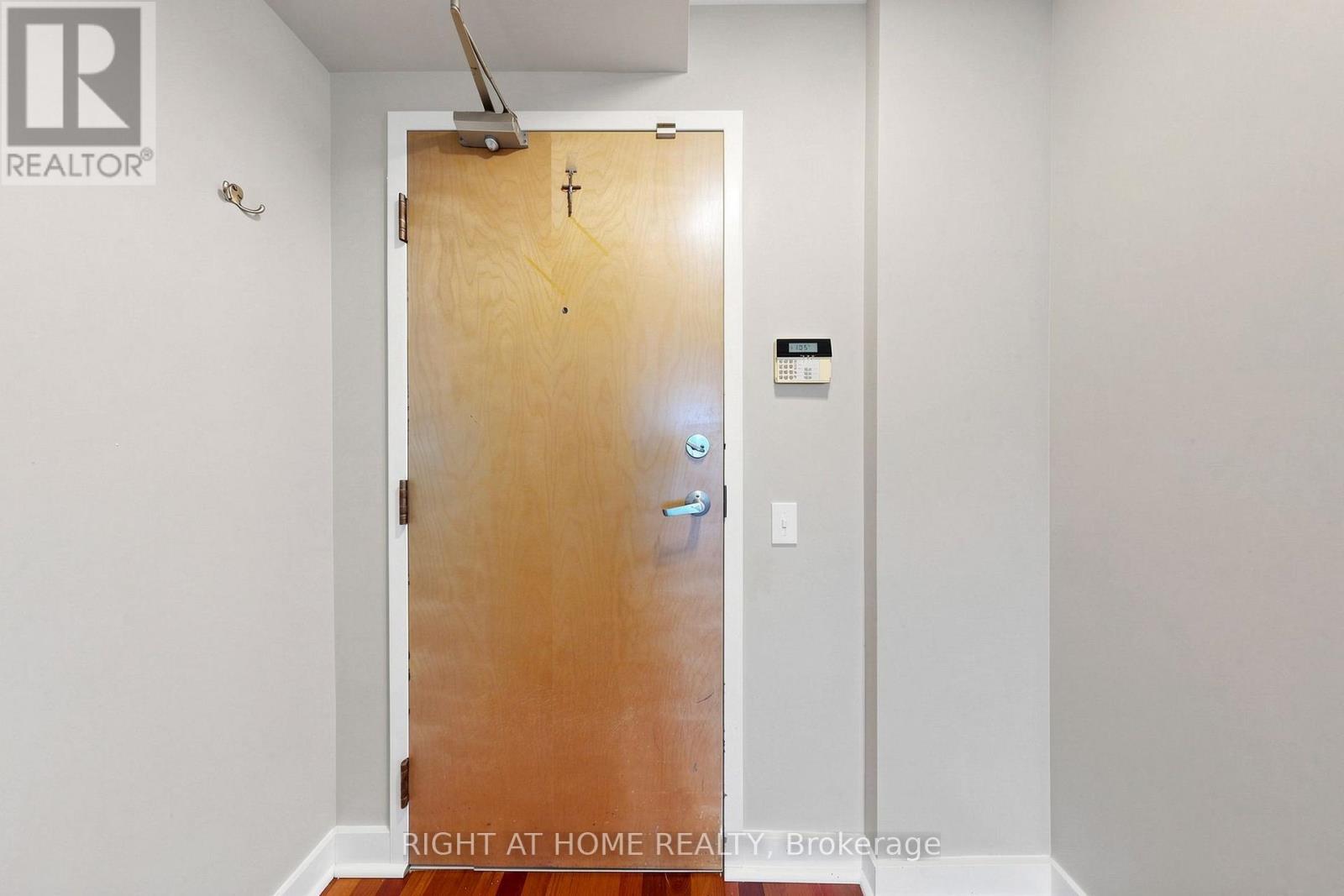 501 - 77 Lombard Street, Toronto, ON - Photo Showing Other Room
