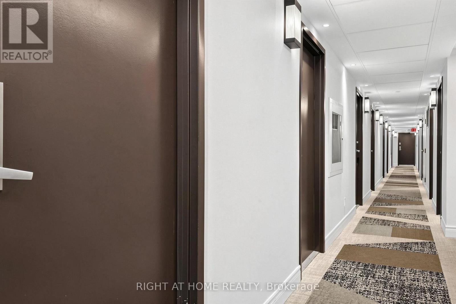 501 - 77 Lombard Street, Toronto, ON - Indoor Photo Showing Other Room
