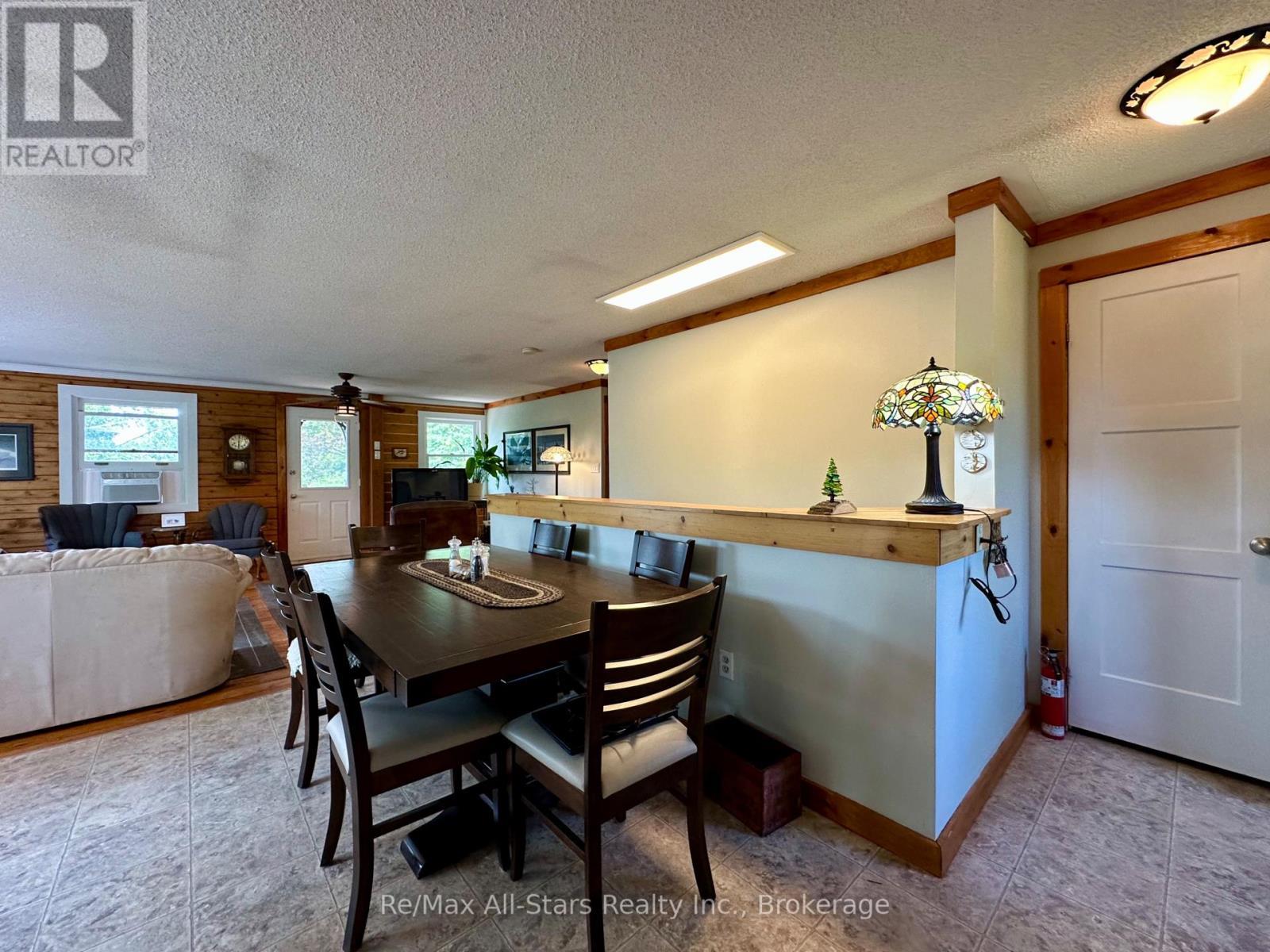50 Reid Street, Kawartha Lakes (Bobcaygeon), ON - Indoor