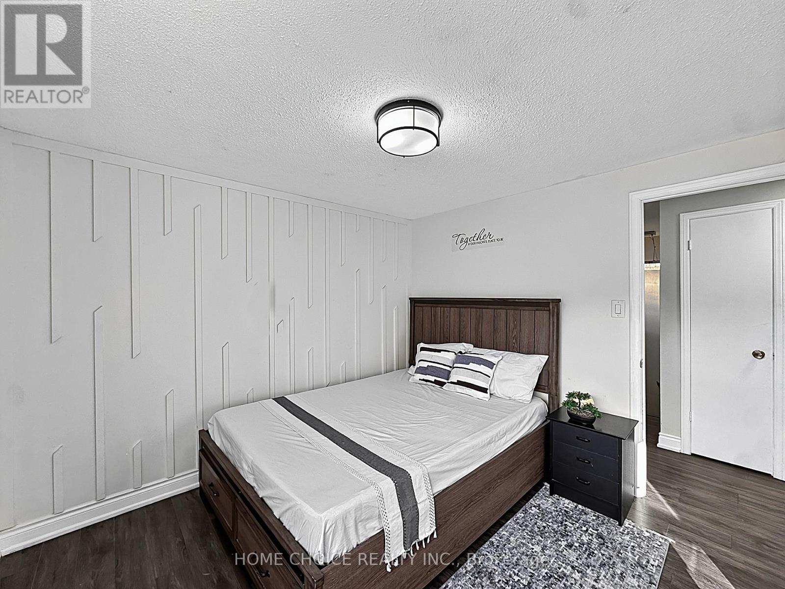 38 Robbinstone Drive, Toronto, ON - Indoor Photo Showing Bedroom