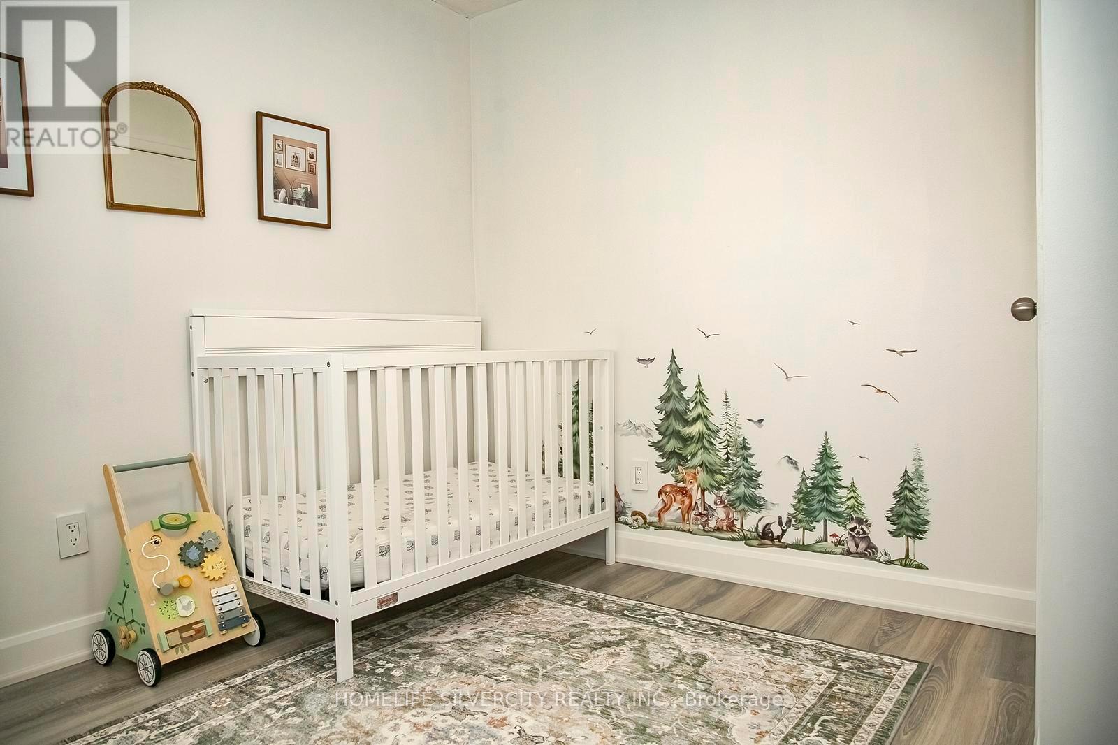 21 Mitchell Avenue, Brampton, ON - Indoor Photo Showing Bedroom
