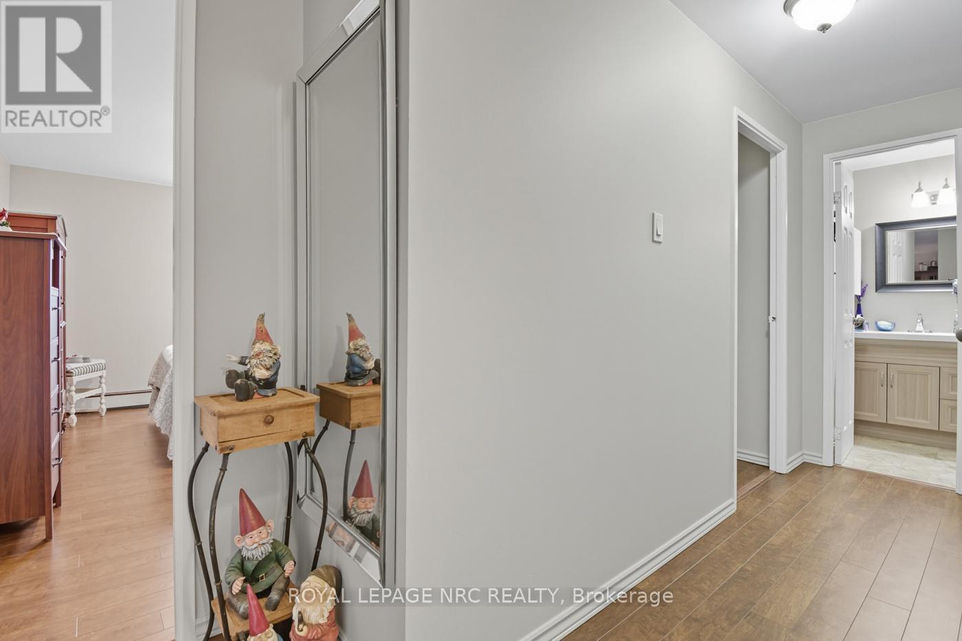 505 - 264 Grantham Avenue, St. Catharines (Carlton/Bunting), ON - Indoor Photo Showing Other Room