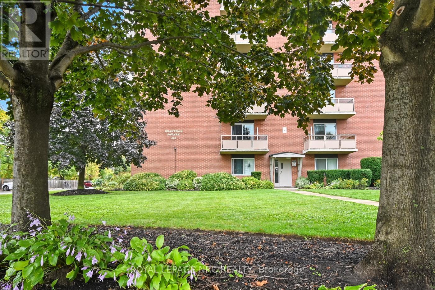 505 - 264 Grantham Avenue, St. Catharines (Carlton/Bunting), ON - Outdoor