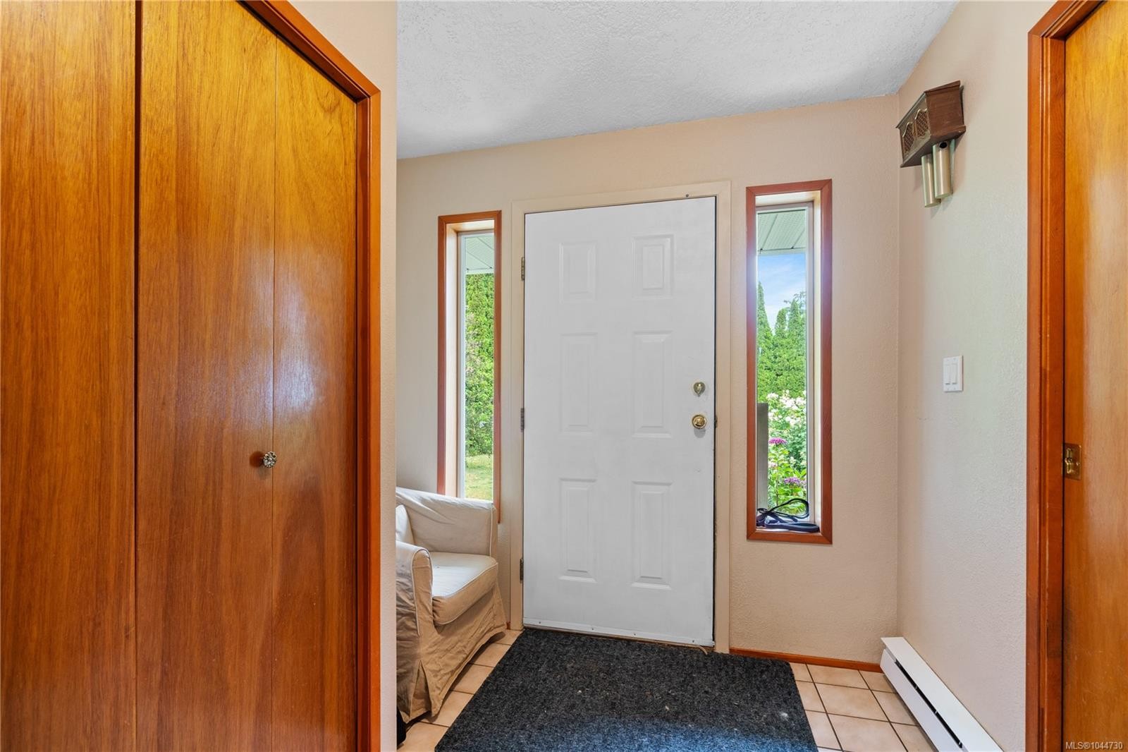 #2-1215 Stelly'S Cross Rd, Central Saanich, BC