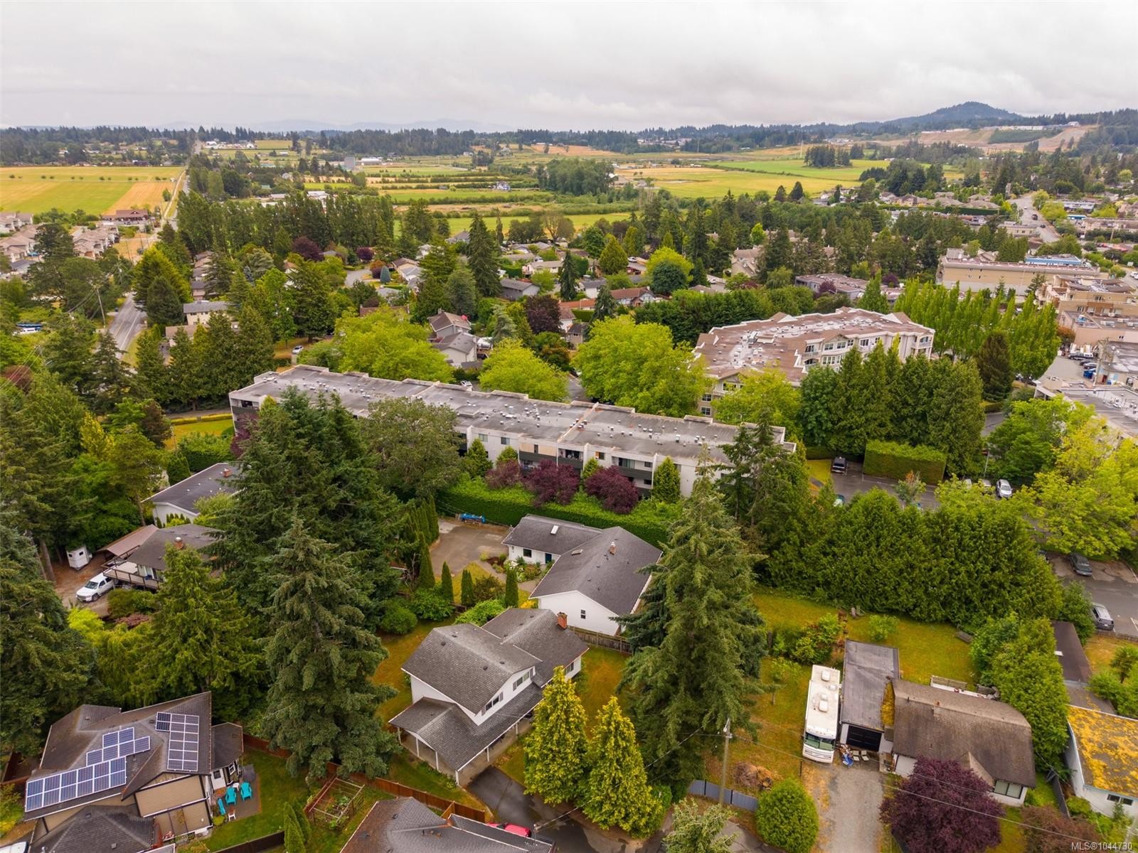 #2-1215 Stelly'S Cross Rd, Central Saanich, BC
