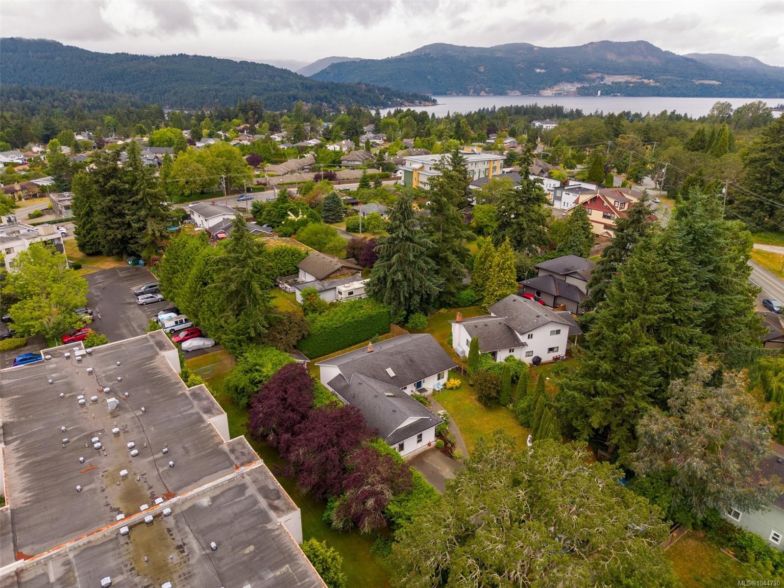 #2-1215 Stelly'S Cross Rd, Central Saanich, BC