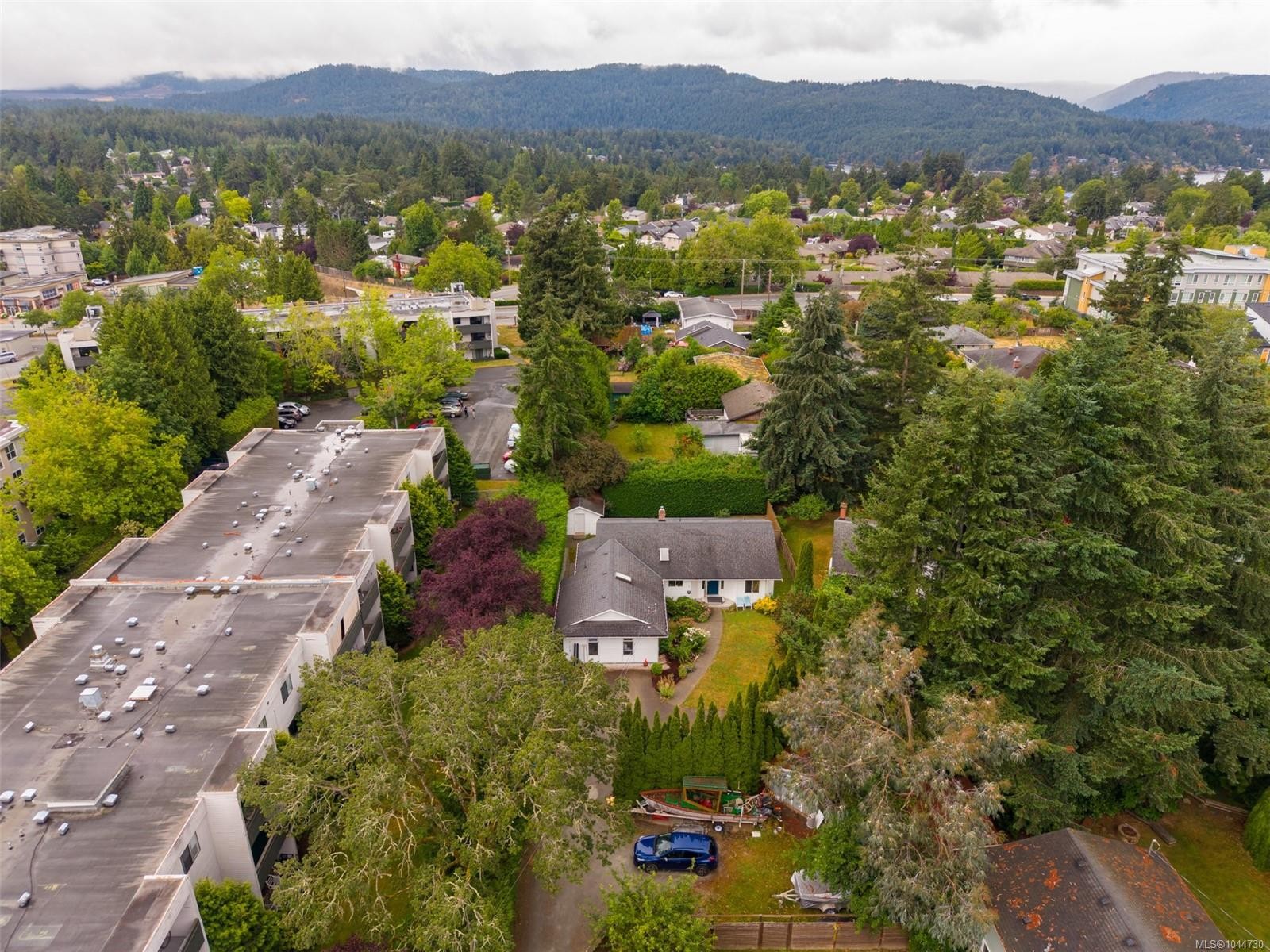 #2-1215 Stelly'S Cross Rd, Central Saanich, BC