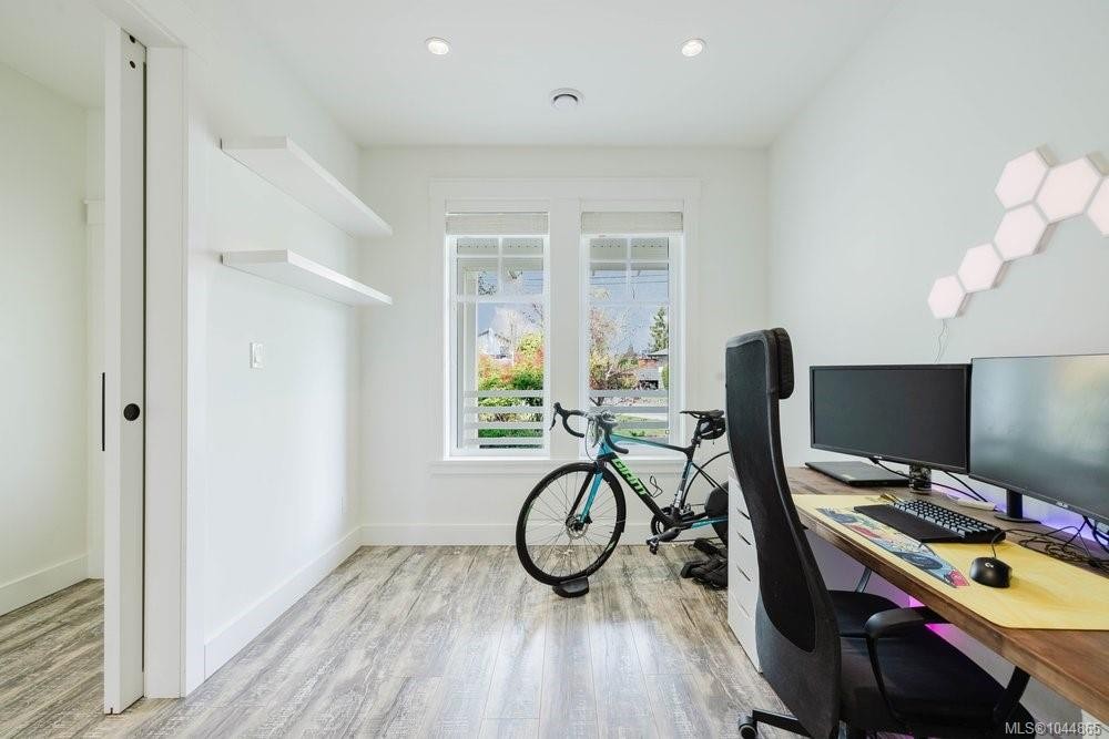 30 Jedburgh Rd, View Royal, BC