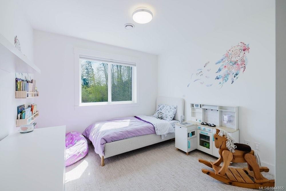 30 Jedburgh Rd, View Royal, BC