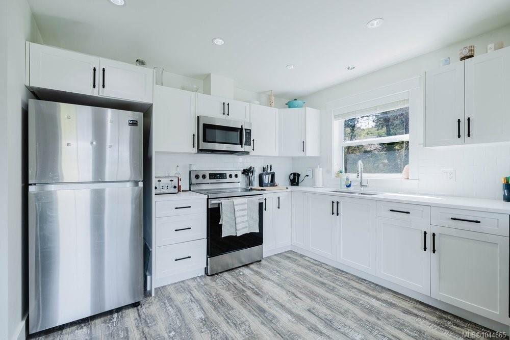 30 Jedburgh Rd, View Royal, BC