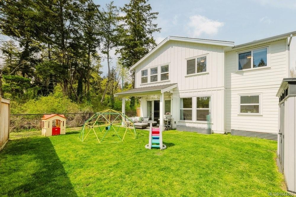 30 Jedburgh Rd, View Royal, BC