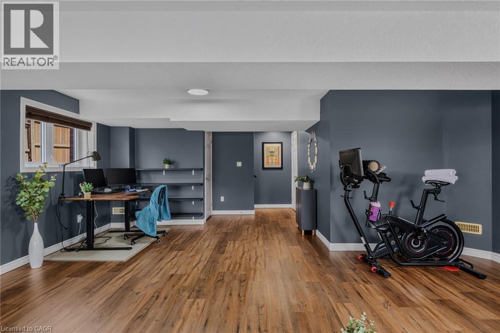 174 Woodway Trail, Simcoe, ON - Indoor Photo Showing Gym Room