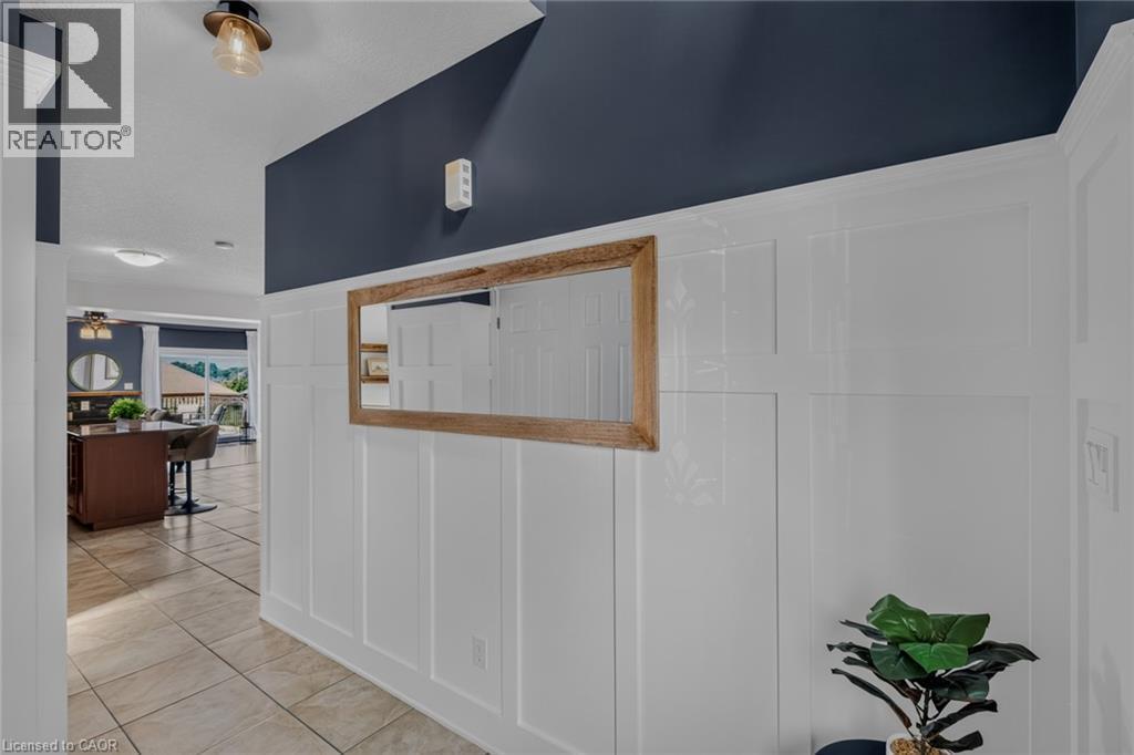 174 Woodway Trail, Simcoe, ON - Indoor Photo Showing Other Room