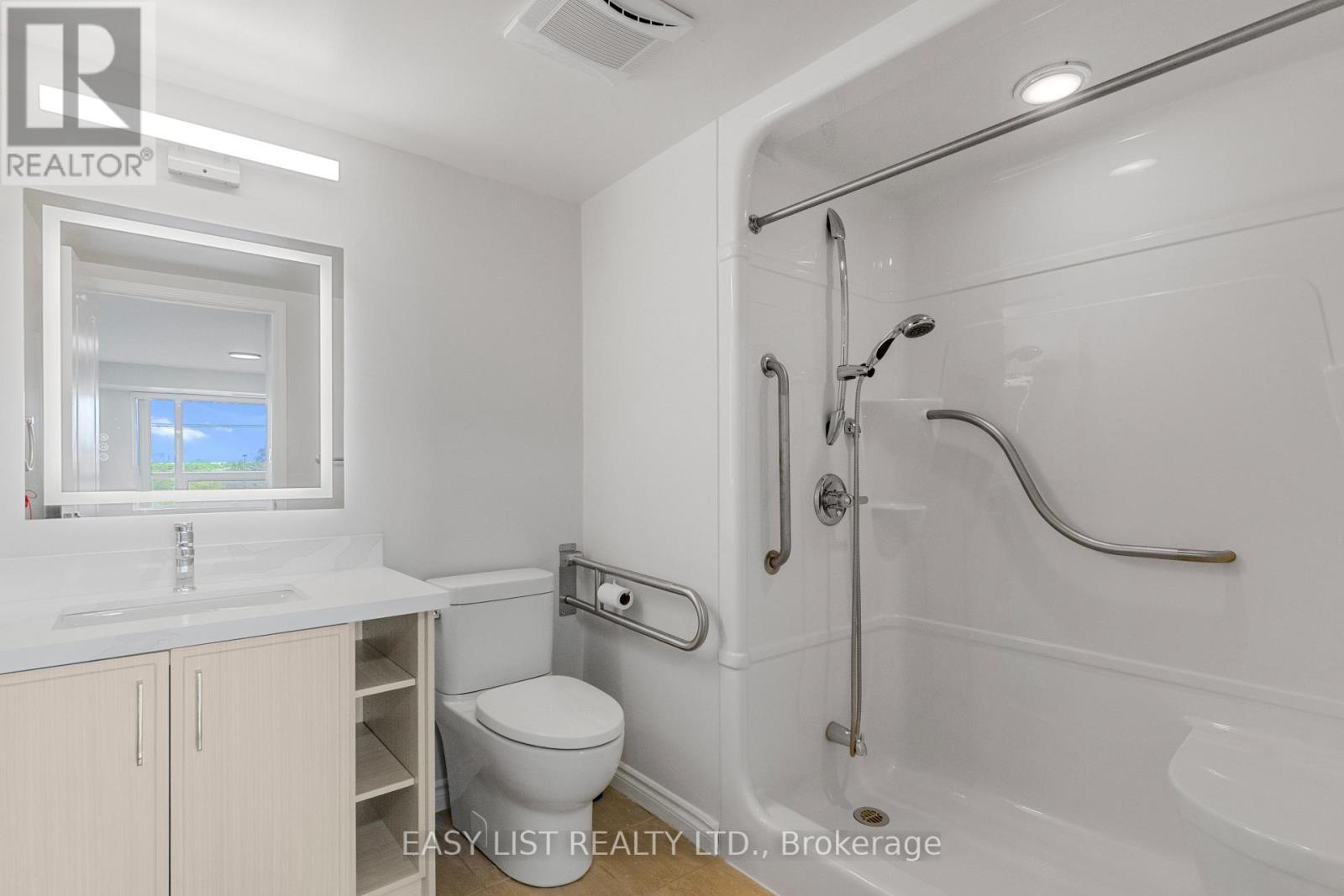 319 - 2020 Mcnicoll Avenue, Toronto, ON - Indoor Photo Showing Bathroom