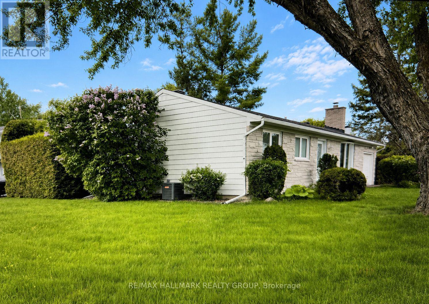 20 Cramer Drive, Ottawa, ON - Outdoor
