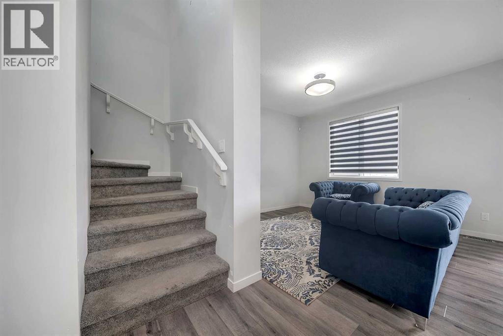 132 Howse Crescent Ne, Calgary, AB - Indoor