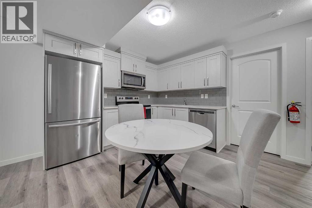 132 Howse Crescent Ne, Calgary, AB - Indoor