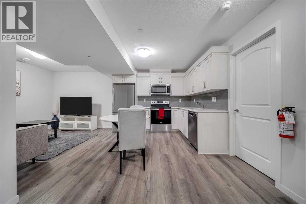 132 Howse Crescent Ne, Calgary, AB - Indoor Photo Showing Kitchen