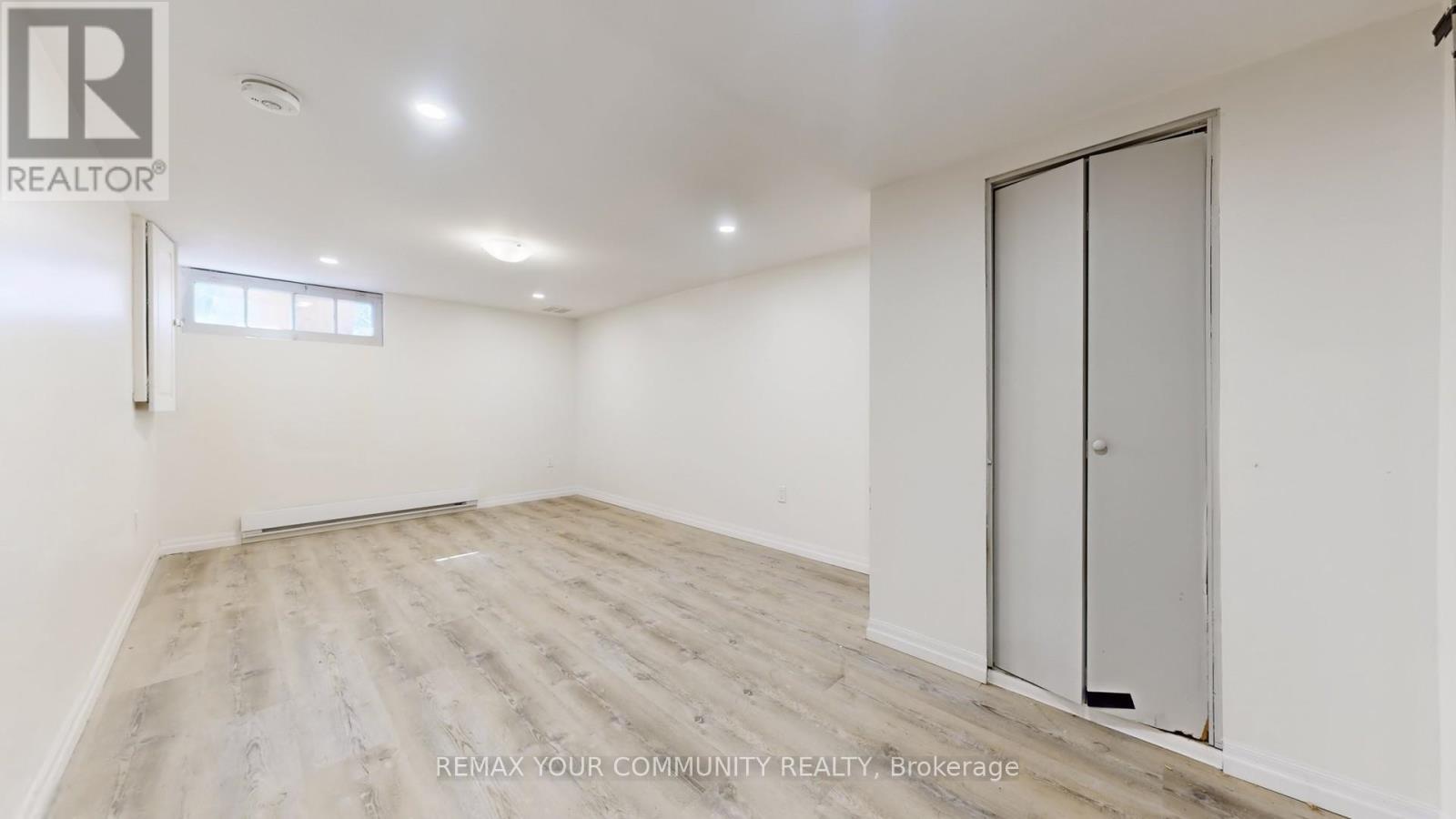 4219 Stouffville Road, Whitchurch-Stouffville, ON - Indoor Photo Showing Other Room