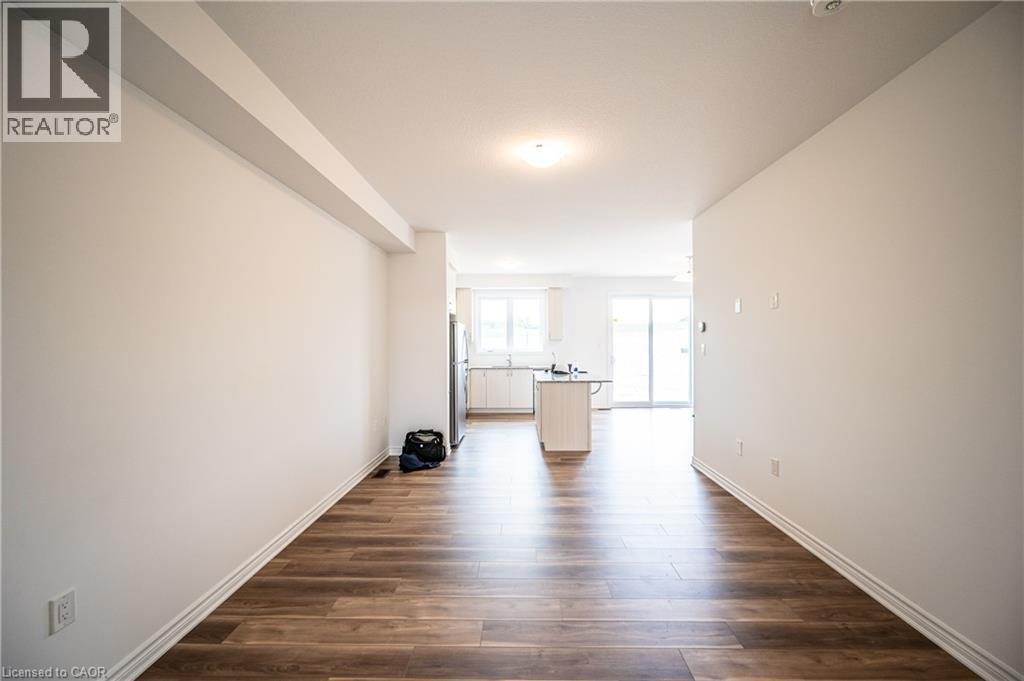 319 Rosenberg Way, Kitchener, ON - Indoor Photo Showing Other Room