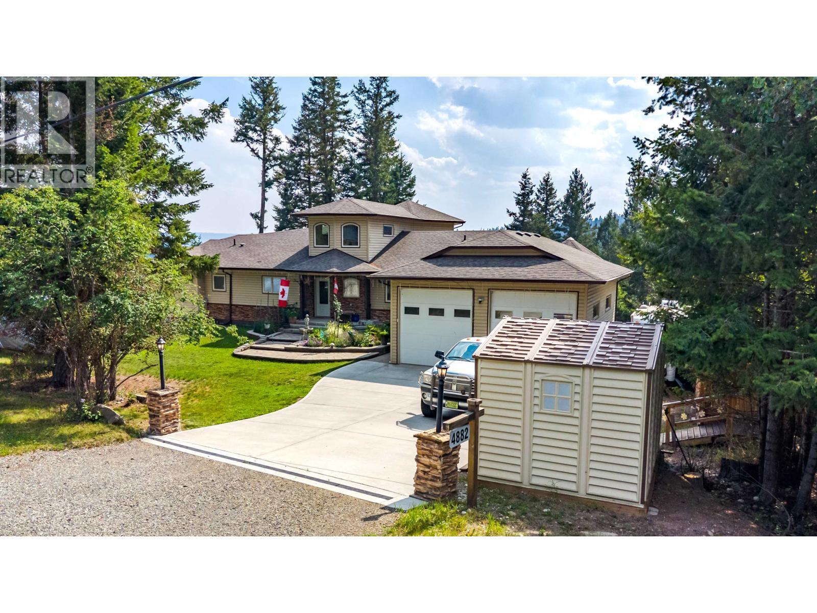 4882 Gloinnzun Crescent, 108 Mile Ranch, BC - Outdoor