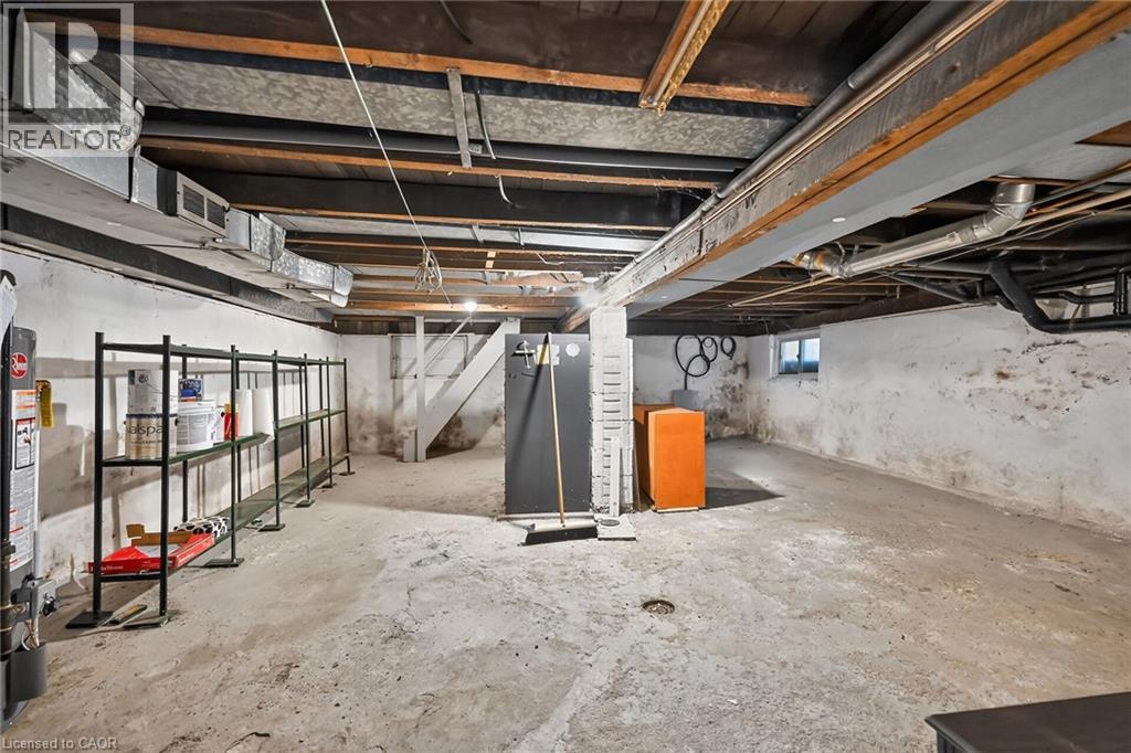 155 Newlands Avenue, Hamilton, ON - Indoor Photo Showing Basement