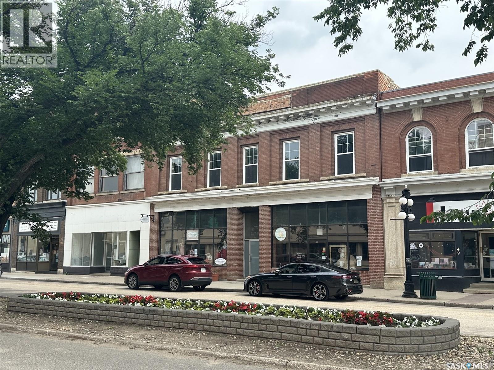 41 High Street W, Moose Jaw, SK