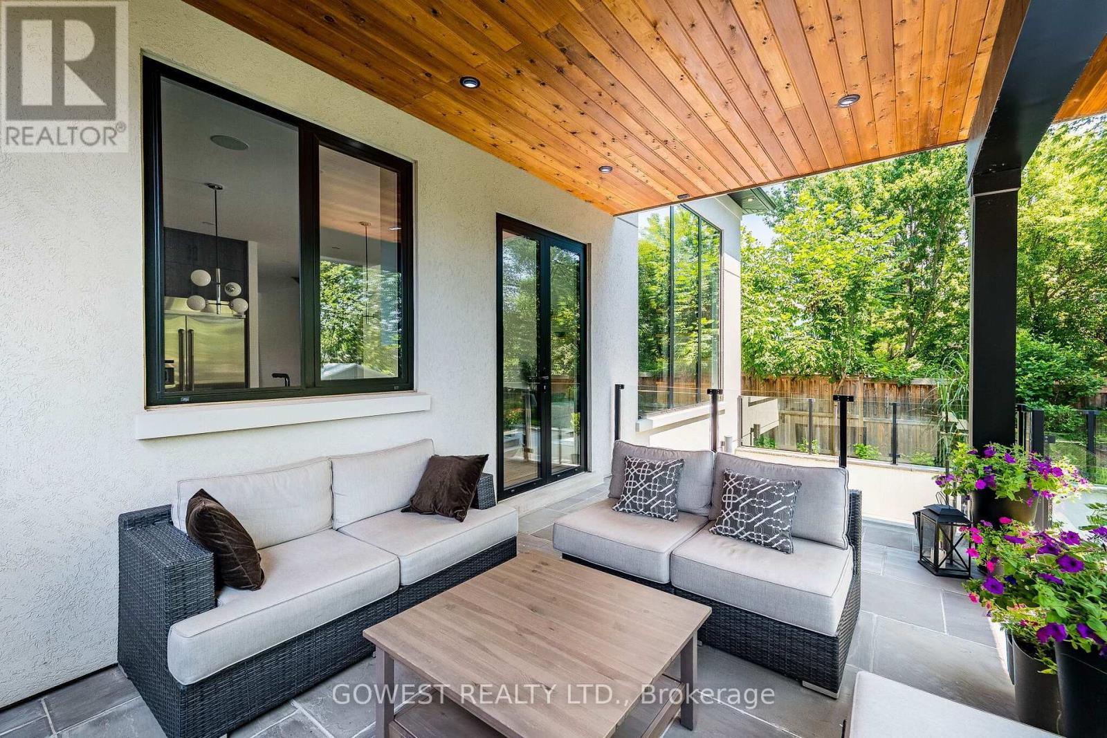 402 Niar Avenue, Mississauga, ON - Outdoor With Deck Patio Veranda With Exterior