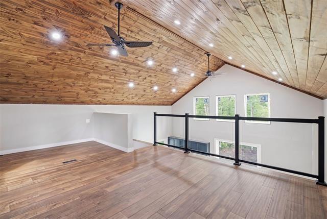 0 Elm Cr, Valhalla Beach, MB - Indoor
