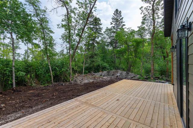 0 Elm Cr, Valhalla Beach, MB - Outdoor With Deck Patio Veranda