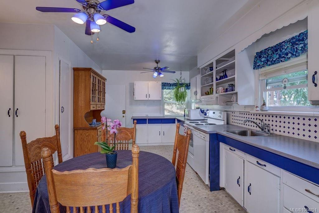 995 Franklyn St, Nanaimo, BC