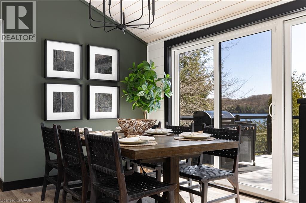 Dining Room - 1558 Fish Hatchery Road Unit# 10, Muskoka Lakes, ON - Indoor Photo Showing Dining Room