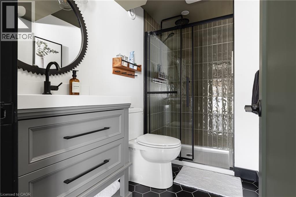 Lower Bathroom - 1558 Fish Hatchery Road Unit# 10, Muskoka Lakes, ON - Indoor Photo Showing Bathroom